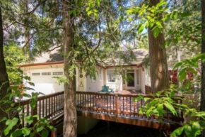 LIGHT AND BRIGHT home, Lake Arrowhead